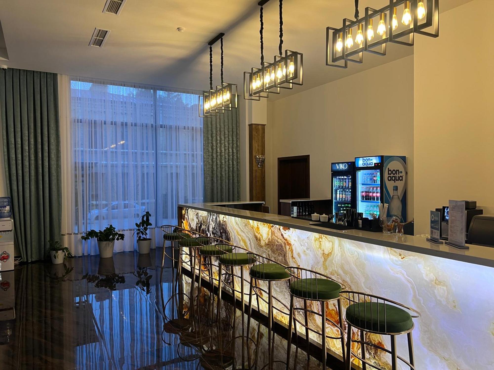 Grand Plaza Hotel Samarkand Exterior foto